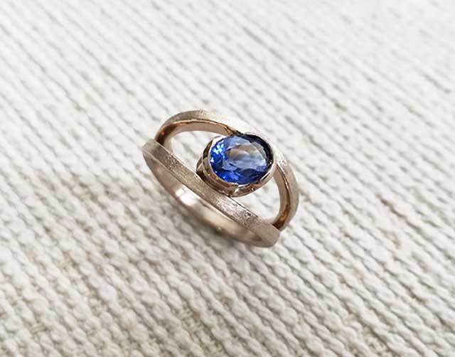 foto zaffiro blu Ceylon