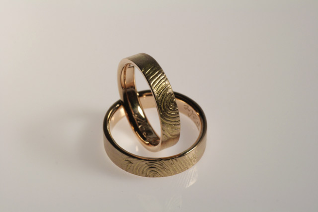 Fedi nuziali con impronta digitale di Febe, in oro rosa 18 ct.