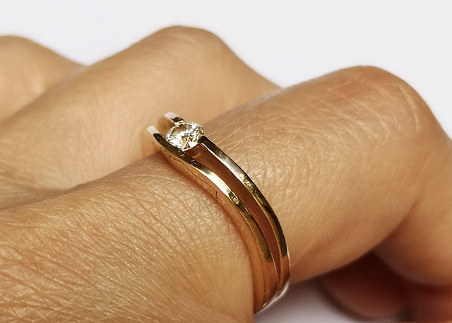 foto piccolo segreto nell' anello