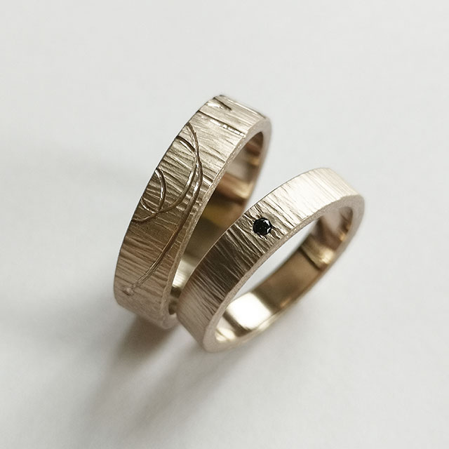 foto anelli per uomo oro bianco