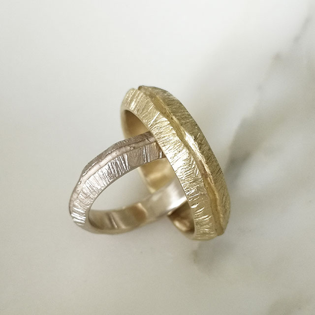 foto anelli da uomo oro